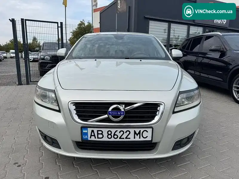 Volvo V50 2011, фото з оголошення 2 з 20, VIN YV1MW76F2B2601565