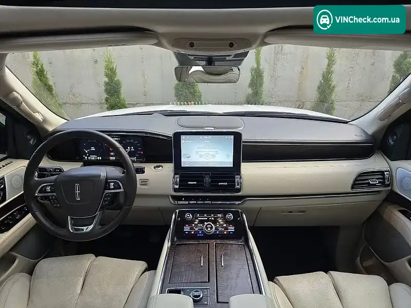 Lincoln Navigator 2018, фото з оголошення 2 з 20, VIN 5LMJJ3LT6JEL21191