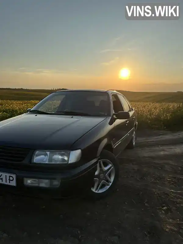 Volkswagen Passat 1995, фото з оголошення 1 з 18, VIN WVWZZZ3AZTE018014