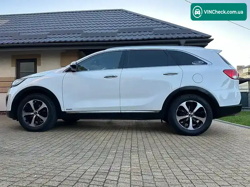 Kia Sorento 2016, фото з оголошення 2 з 21, VIN KNAPH81BDG5208722