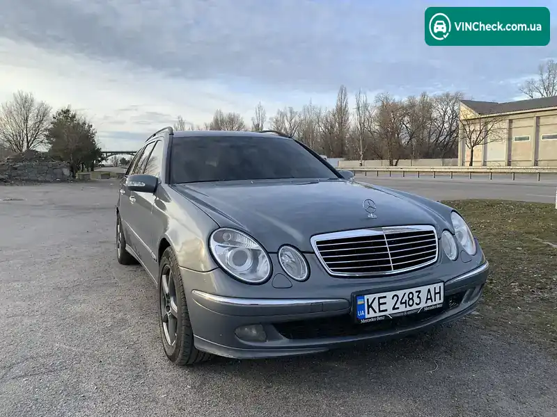 Mercedes-Benz E-Class 2003, фото з оголошення 2 з 18, VIN WDB2112261A451877