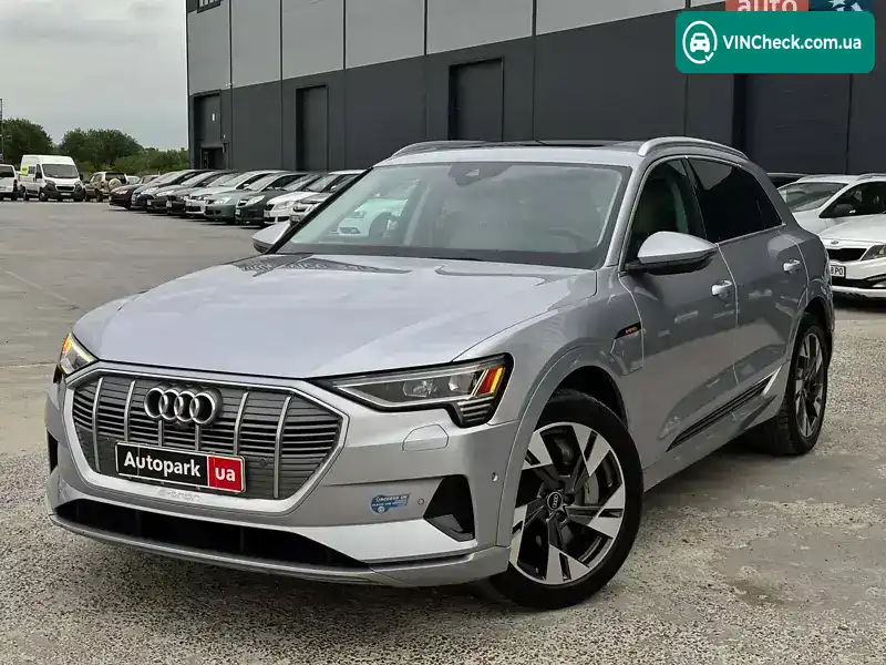Audi e-tron 2021, фото з оголошення 1 з 20, VIN WA1LAAGE8MB023306