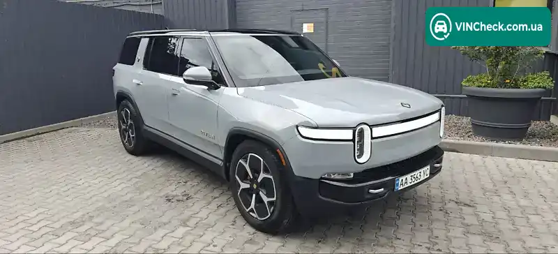 Rivian R1S 2023, фото з оголошення 2 з 21, VIN 7PDSGABA6PN009159