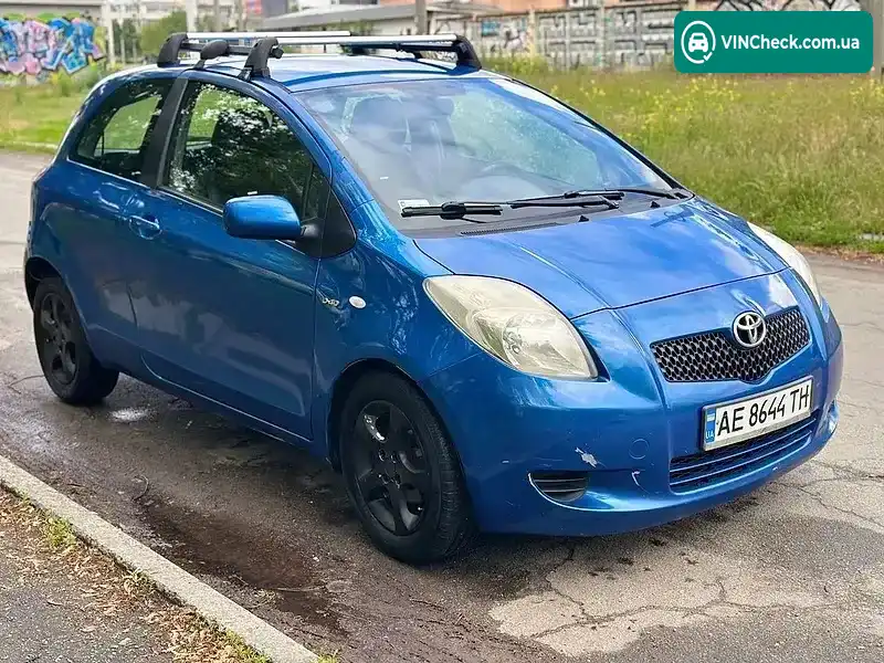 Toyota Yaris 2006, фото з оголошення 1 з 9, VIN VNKJC98330A009825