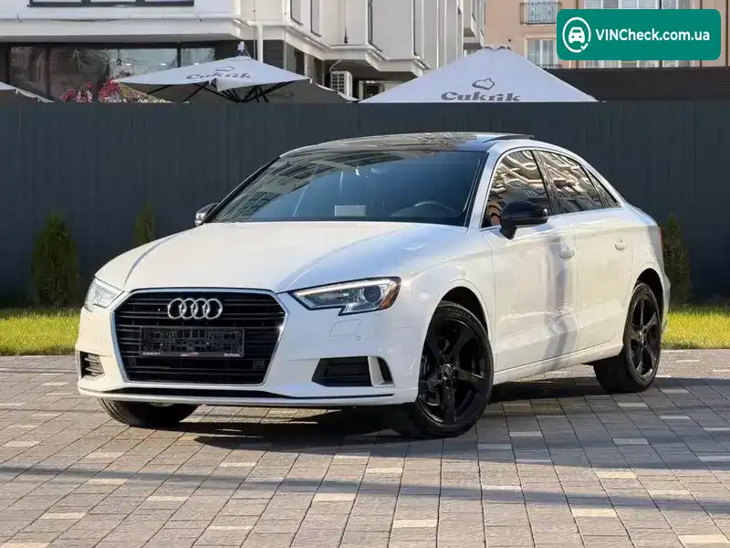 Audi A3 2019, фото з оголошення 2 з 21, VIN WAUAUGFFXK1019890