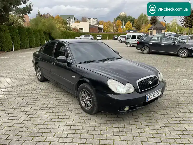 Hyundai Sonata 2004, фото з оголошення 2 з 10, VIN KMHEM41BP4A036167