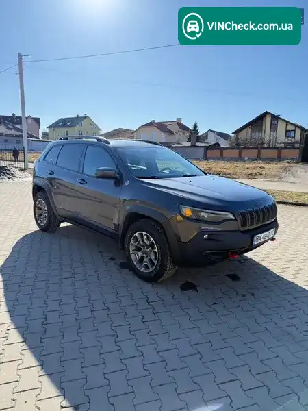 Jeep Cherokee 2019, фото з оголошення 2 з 18, VIN 1C4PJMBX4LD500916