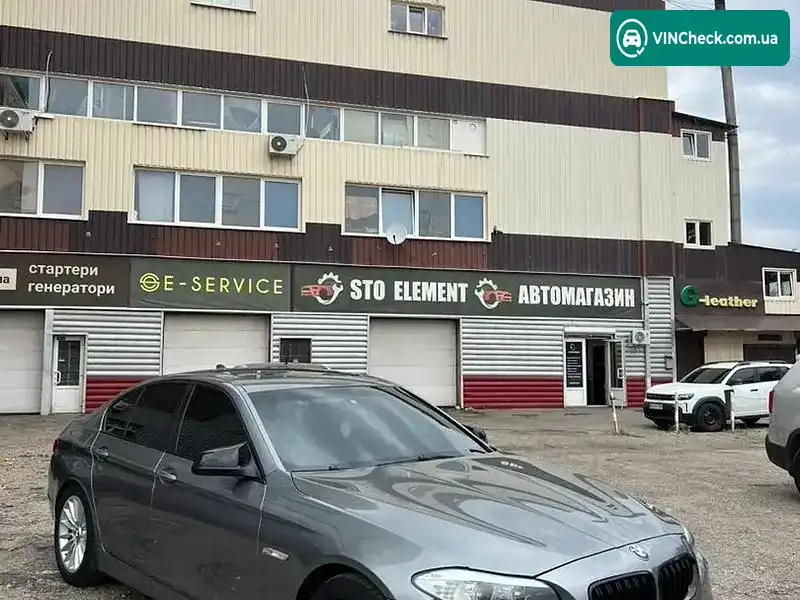BMW 5 Series 2011, фото з оголошення 2 з 20, VIN WBAFU7C53CDU57880