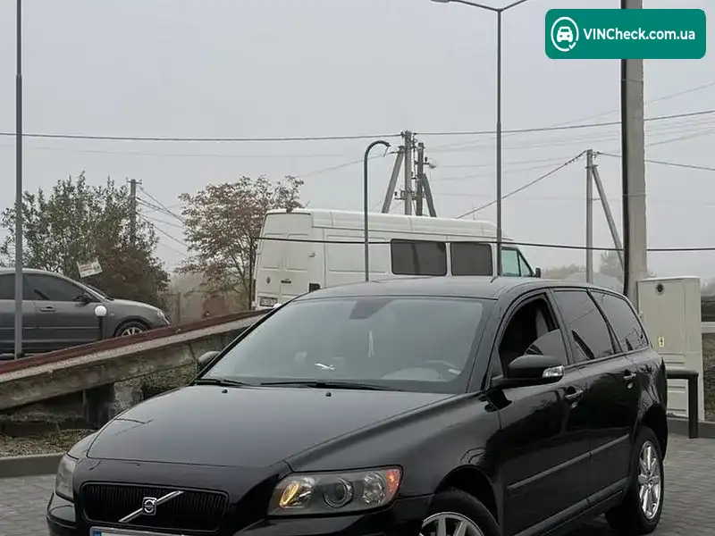 Volvo V50 2007, фото з оголошення 1 з 17, VIN YV1MW765272328011