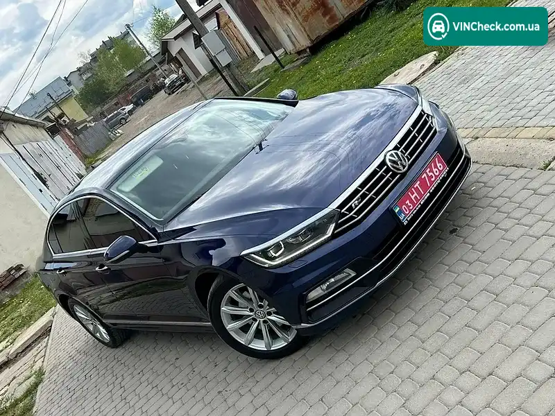 Volkswagen Passat 2019, фото з оголошення 2 з 20, VIN WVWZZZ3CZKE124140