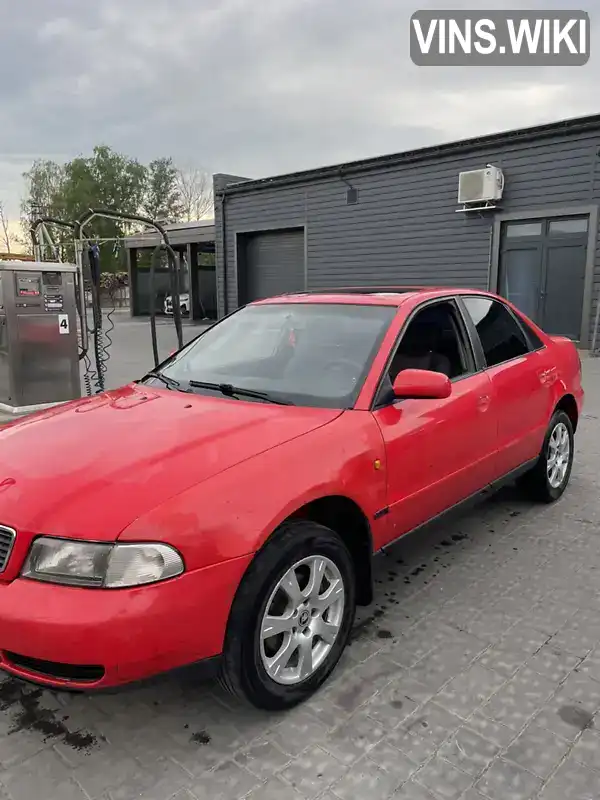 Audi A4 1998, фото з оголошення 1 з 15, VIN WAUZZZ8DZWA159136