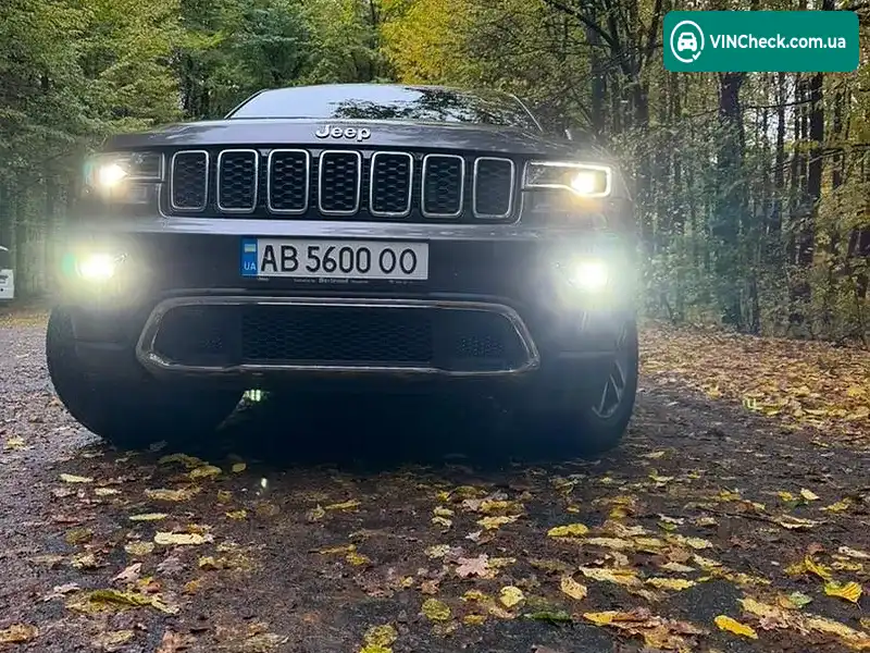 Jeep Grand Cherokee 2017, фото з оголошення 2 з 20, VIN 1C4RJFBM1JC146530