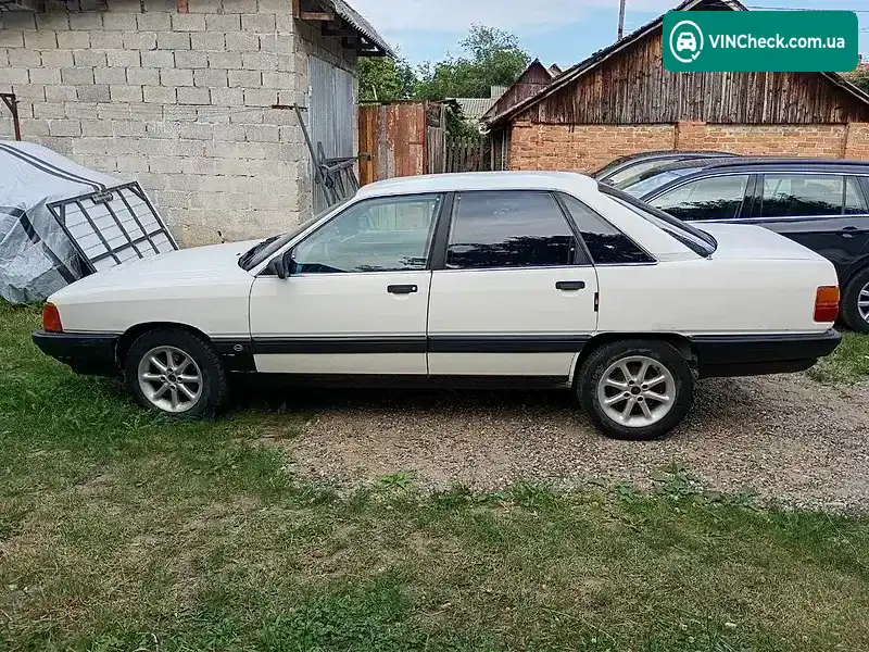 Audi 100 1988, фото з оголошення 1 з 20, VIN WAUZZZ44ZJN208238