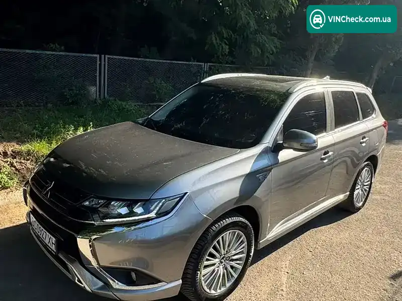 Mitsubishi Outlander 2021, фото з оголошення 2 з 20, VIN JA4J2VA70MZ600357