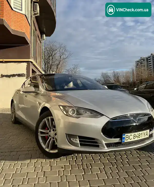 Tesla Model S 2014, фото з оголошення 2 з 20, VIN 5YJSA1H1XEFP35201