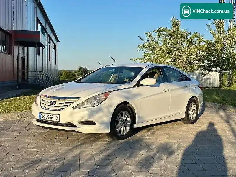 Hyundai Sonata 2012, фото з оголошення 2 з 20, VIN 5NPEB4AC3DH630409