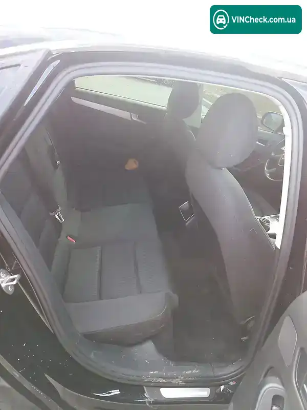 Audi A4 2011, фото з оголошення 1 з 8, VIN WAUZZZ8K2BA104698