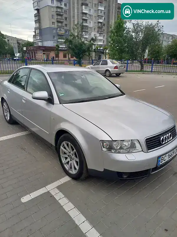 Audi A4 2001, фото з оголошення 2 з 14, VIN WAUZZZ8EZ1A024777