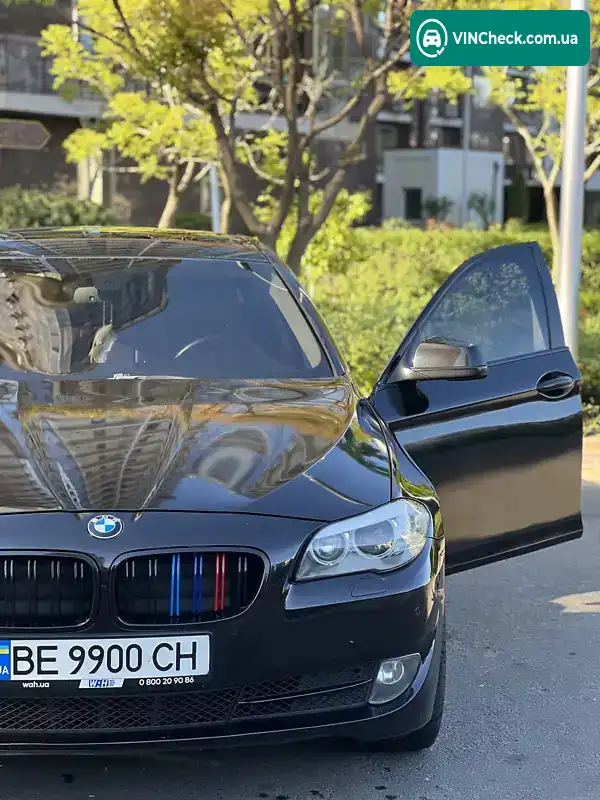 BMW 5 Series 2012, фото з оголошення 1 з 14, VIN WBAFU7C54DDU67304