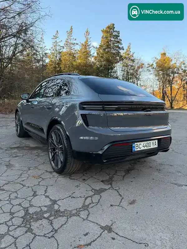Porsche Macan 2025, фото з оголошення 2 з 19, VIN WP1ZZZXA6SL177049