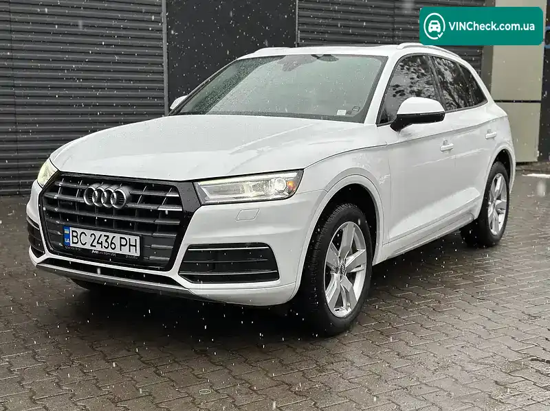 Audi Q5 2018, фото з оголошення 1 з 12, VIN WA1ANAFY3J2022406