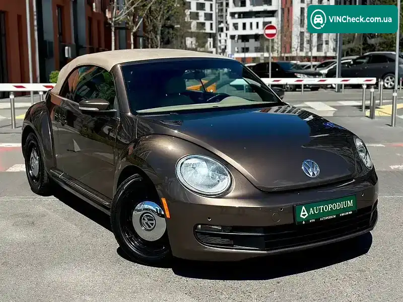 Volkswagen Beetle 2015, фото з оголошення 1 з 21, VIN 3VW517AT9FM807883