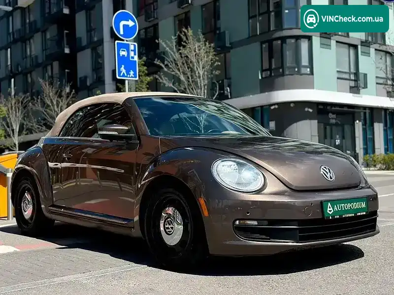 Volkswagen Beetle 2015, фото з оголошення 2 з 21, VIN 3VW517AT9FM807883