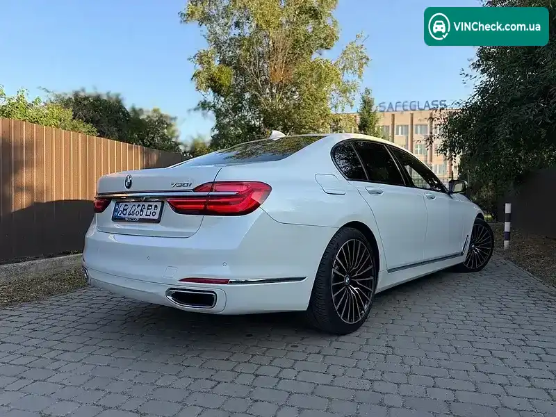 BMW 7 Series 2016, фото з оголошення 1 з 20, VIN WBA7A010X0G717178
