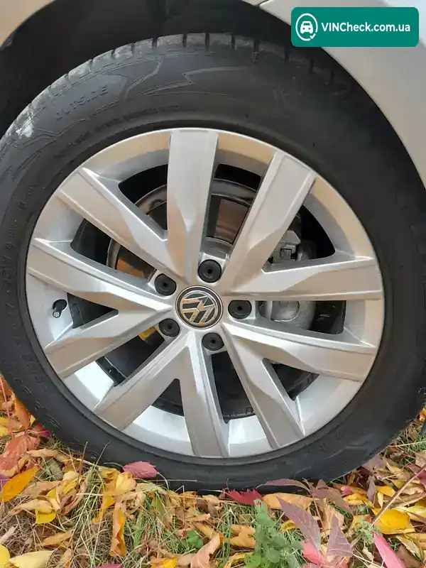 Volkswagen Golf 2015, фото з оголошення 2 з 21, VIN 3VWCA7AU1GM504100