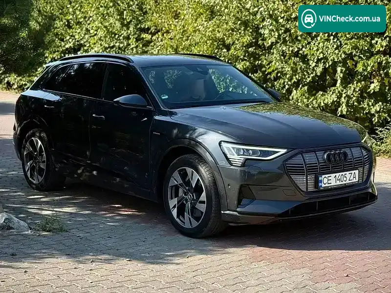 Audi e-tron 2020, фото з оголошення 2 з 20, VIN WAUZZZGE6MB015791