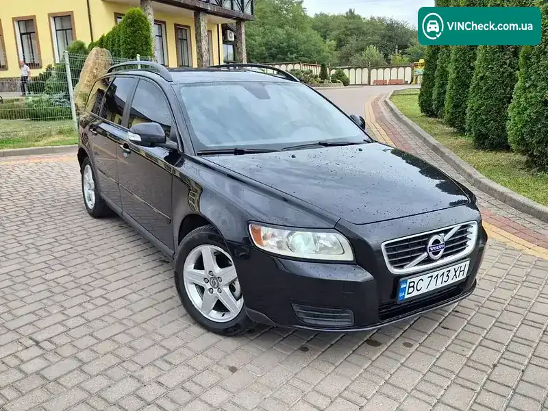 Volvo V50 2010, фото з оголошення 2 з 20, VIN YV1MW76F2B2612737