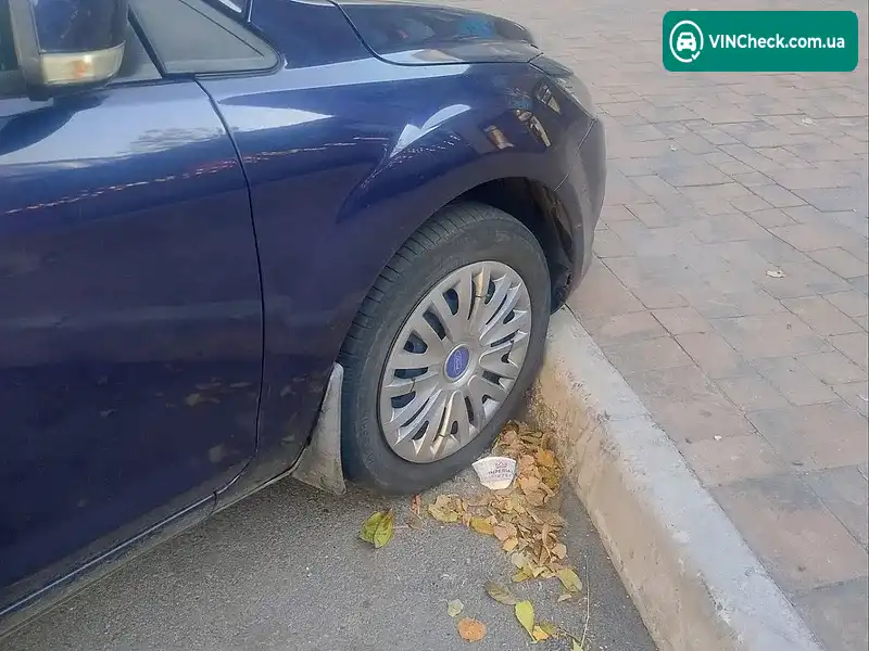 Ford Focus 2010, фото з оголошення 2 з 20, VIN WF0SXXGCDSAS24439