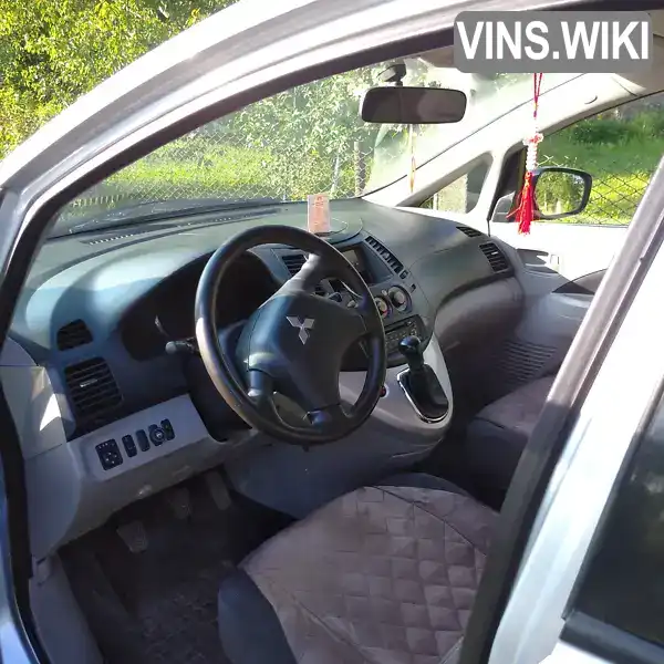 Mitsubishi Grandis 2006, фото з оголошення 2 з 6, VIN JMBLNNA4W6Z001234