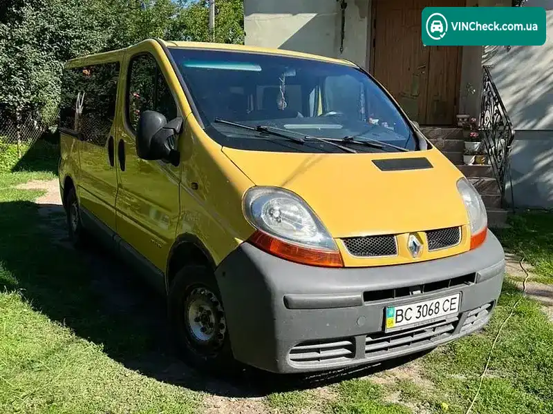 Renault Trafic 2005, фото з оголошення 2 з 13, VIN VF1FLACA65Y101407