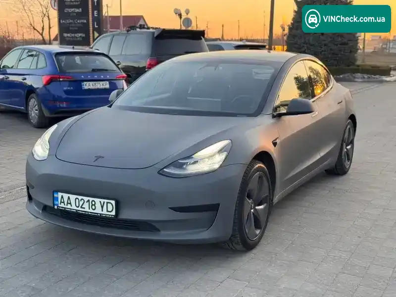 Tesla Model 3 2020, фото з оголошення 1 з 21, VIN 5YJ3E7EA0LF671389