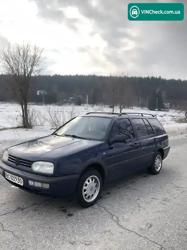 Volkswagen Golf 1994, фото з оголошення 2 з 10, VIN WVWZZZ1HZRW420935