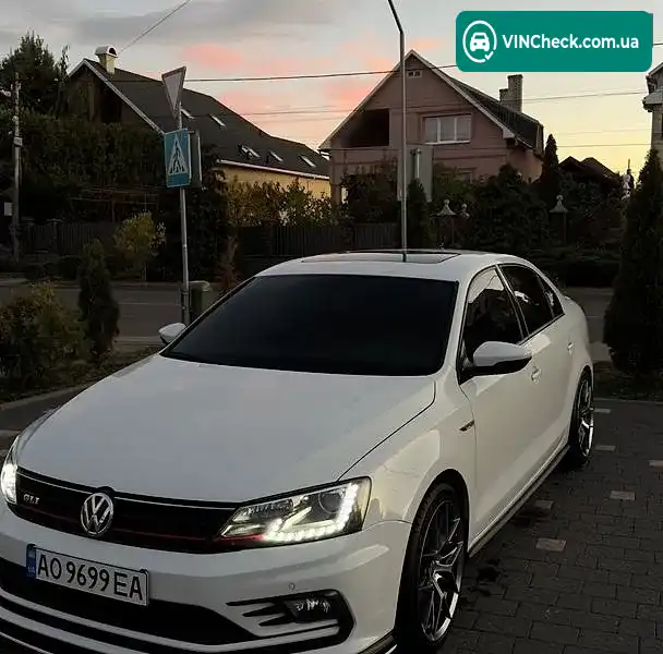 Volkswagen Jetta 2017, фото з оголошення 1 з 11, VIN 3VW4T7AJ8HM329558