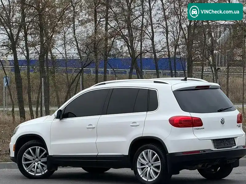 Volkswagen Tiguan 2013, фото з оголошення 2 з 10, VIN WVGBV3AX7EW518582