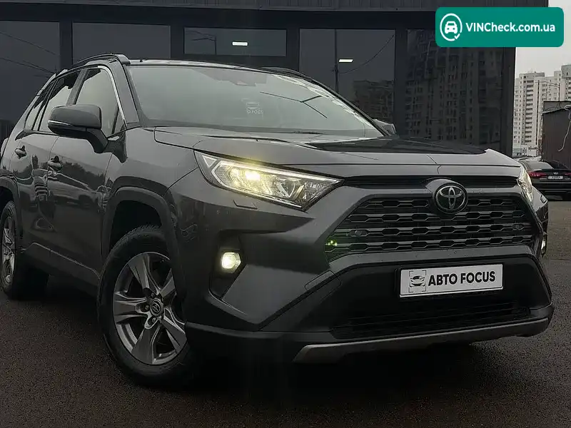 Toyota RAV4 2023, фото з оголошення 2 з 20, VIN JTMR43FV10D045165
