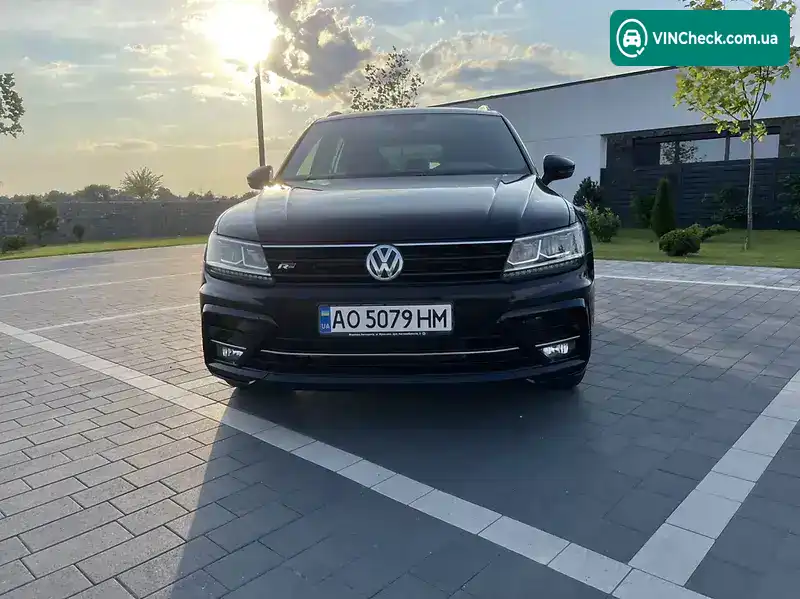 Volkswagen Tiguan 2018, фото з оголошення 1 з 20, VIN WVGZZZ5NZJW983142