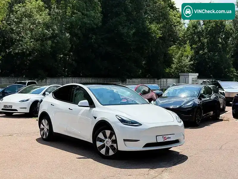 Tesla Model Y 2022, фото з оголошення 1 з 20, VIN 7SAYGDEE4NF518375
