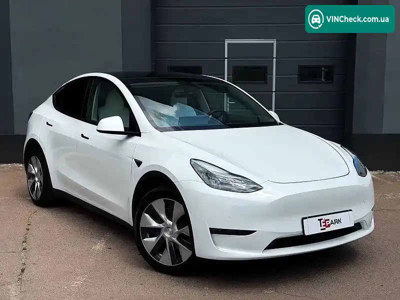 Tesla Model Y 2022, фото з оголошення 2 з 20, VIN 7SAYGDEE4NF518375