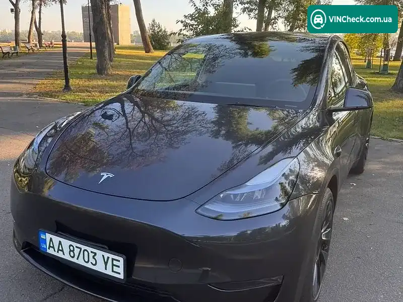 Tesla Model Y 2025, фото з оголошення 1 з 20, VIN 7SAYGDEE8SF308714
