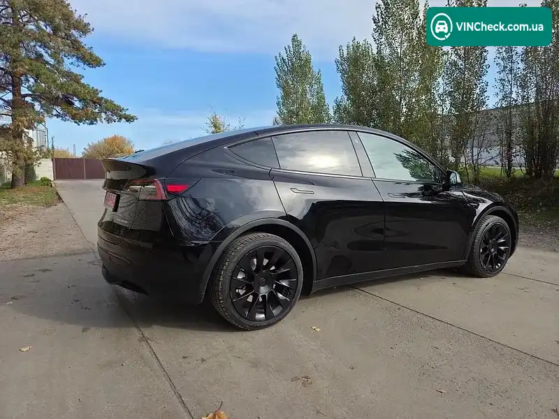 Tesla Model Y 2023, фото з оголошення 1 з 20, VIN 7SAYGDEE4PF745763