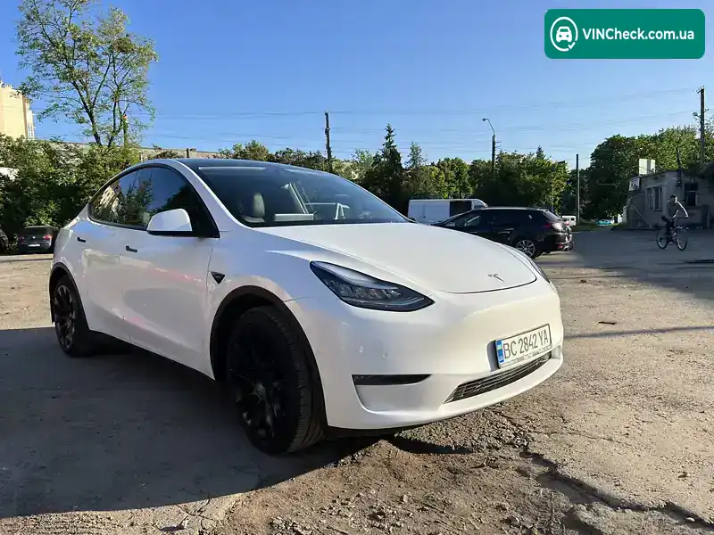 Tesla Model Y 2021, фото з оголошення 2 з 11, VIN 5YJYGDEE8MF244982