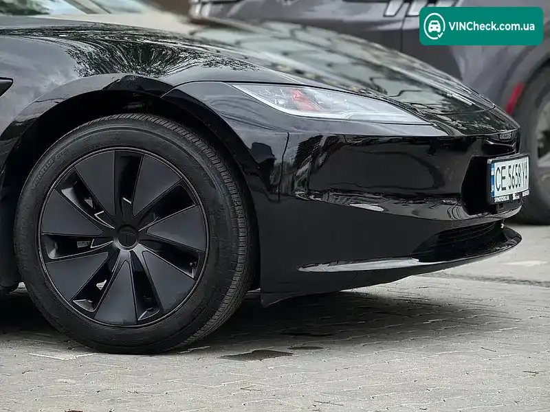 Tesla Model 3 2024, фото з оголошення 2 з 17, VIN 5YJ3E1EA4SF900006