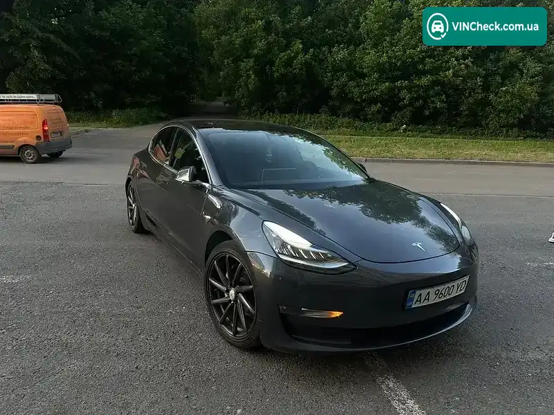 Tesla Model 3 2018, фото з оголошення 1 з 19, VIN 5YJ3E1EBXJF068839