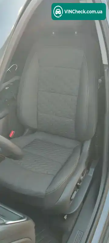 Chevrolet Equinox 2018, фото з оголошення 2 з 20, VIN 2GNAXSEVXJ6304131