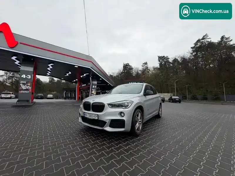 BMW X1 2017, фото з оголошення 2 з 21, VIN WBAHT710105G35393