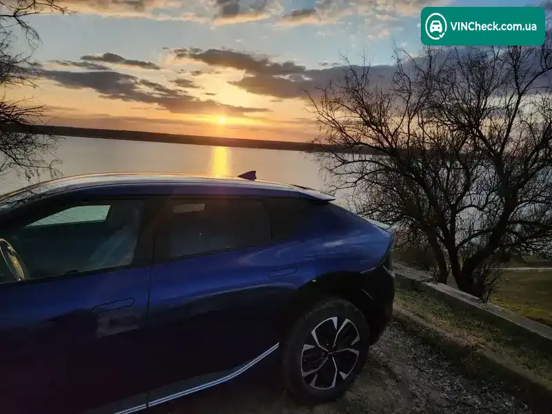 Kia EV6 2024, фото з оголошення 2 з 7, VIN KNDC34LA3R5230633